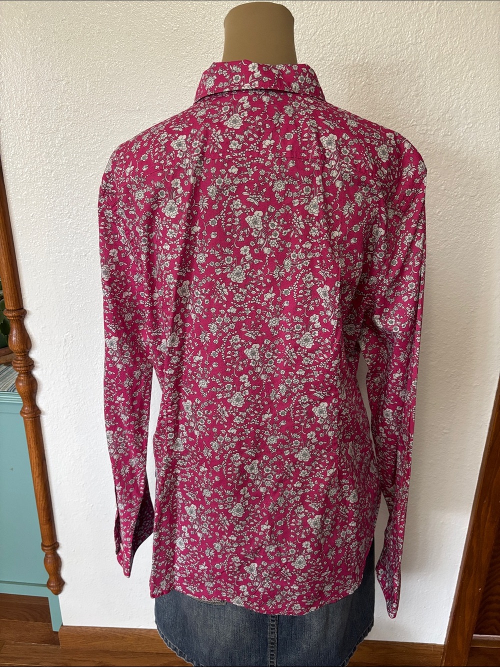 J Crew Liberty printed shirt. Fitted size 14. In like new condition. - Picture 2 of 4